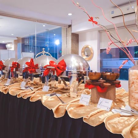 Saka Hotel Medan Sunggal Экстерьер фото