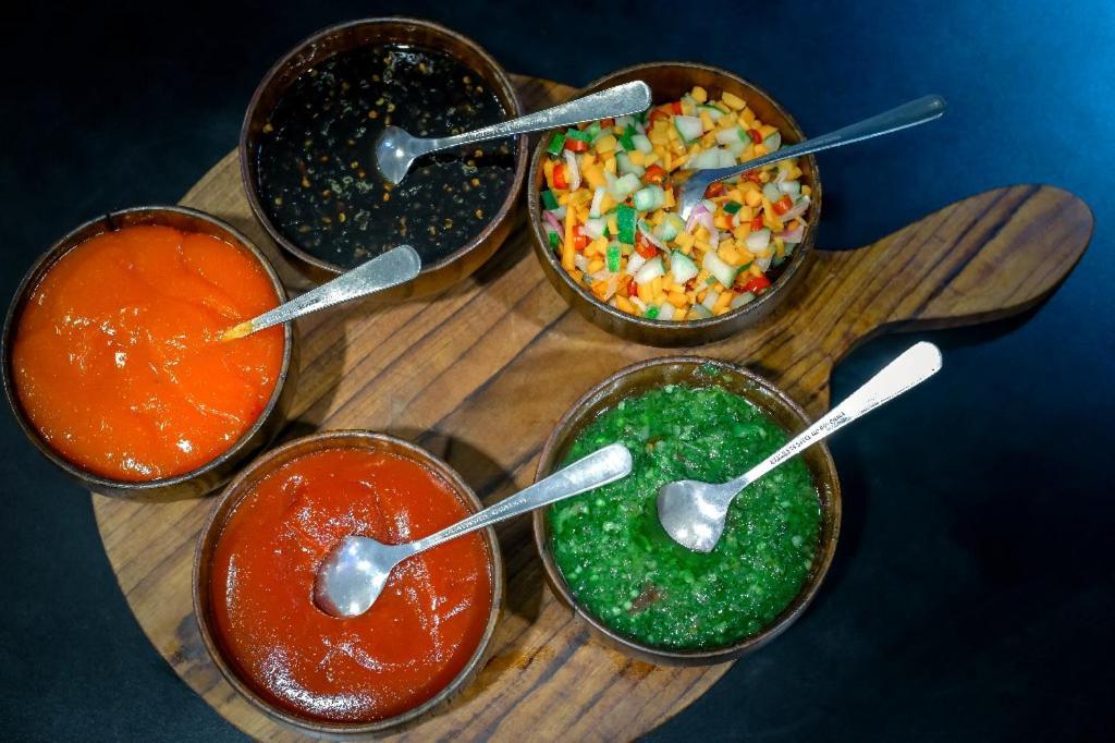 Saka Hotel Medan Sunggal Экстерьер фото