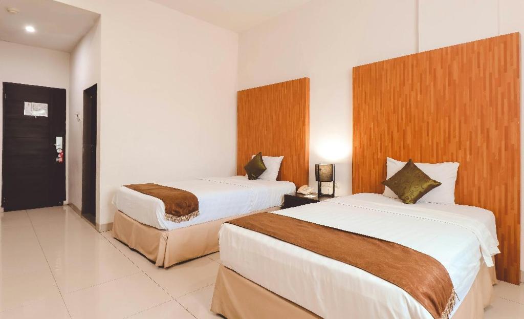 Saka Hotel Medan Sunggal Экстерьер фото